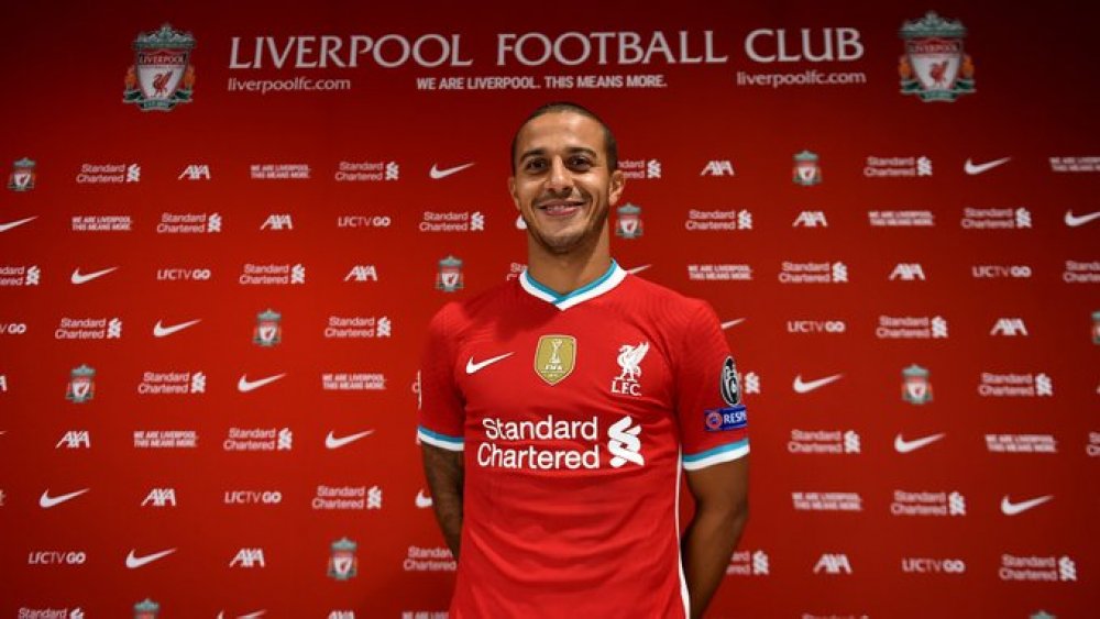 Former Barcelona Midfielder, Thiago Signs For Liverpool