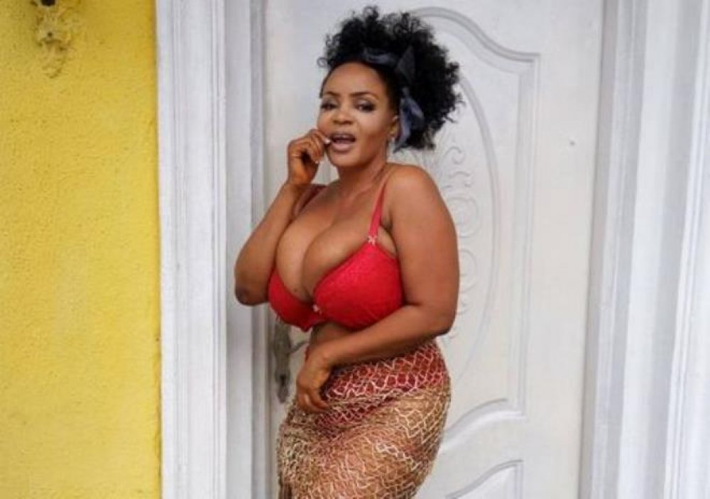 WATCH: Cossy Orjiakor Displays Bare Breasts As She Twerks