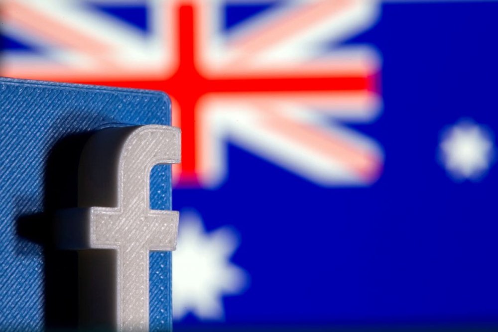 Facebook Signs Deal To Pay News Corp For Content