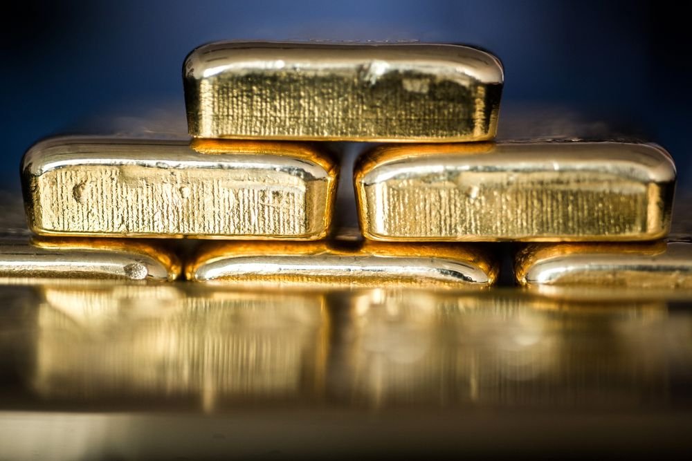 Gold Eyes Worst Week Since March 2020 as Dollar Heads For Be
